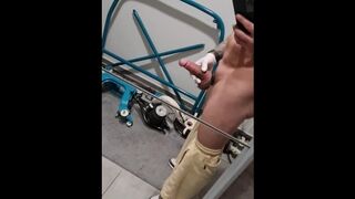 I love my big cock - wanted a rotating partner