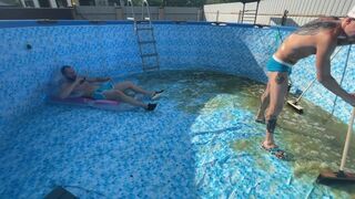 Met a new pool cleaner and fucked him there