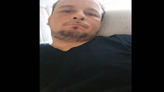 Hallo Herr Jerome Blum (Jerome) Vor Der Kamera Eines 11-jährigen Mädchens Masturbiert
