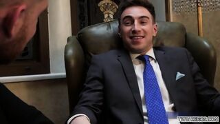 Muscle Son Fetish With Cumshot