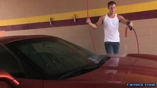 Muscle Son Rimjob With Cumshot
