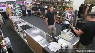 Muscle Son Threesome And Cumshot