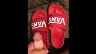 Covers Both Sandals With Cum