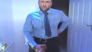Str8 Daddy Has A New Suit