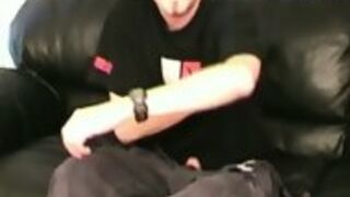 Amateur Jerking Jock Lets Bear Play With Cock