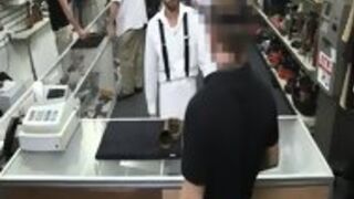 Straight Amateur Cocksucking At The Pawnshop
