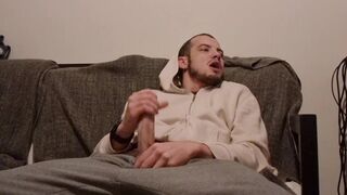 A Good Cumshot Before Go To Bed