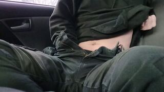 Ftm has loud whimpering orgasm in parkinglot