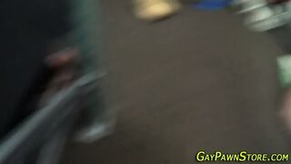 Amateur Gets Jizz Spurted