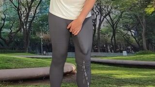 Risky public cumshot