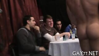 Stripper Cummin On His Face