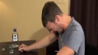 Bisexual Ripped Hunk Cums