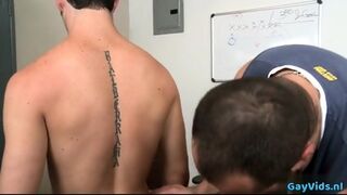 Hot Gay Oral Sex With Cumshot