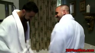 Muscled Guy Cum Soaked