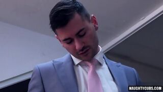 Muscle Gay Anal Sex And Cumshot