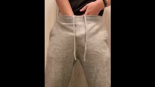 (High quality 60fps) The pump up with oil after workout.