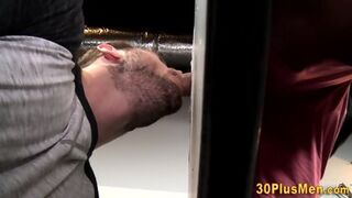 Muscled Gloryhole Hunks