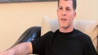 Muscle Surfer Jerks Cock