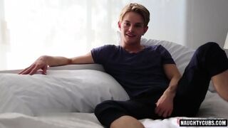 Hot Gay Dildo With Cumshot