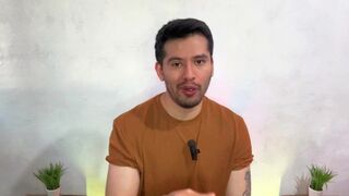 El ayudante del albañil me rellena de leche el culo con su gran verga en mi cumpleaños!Relato sexual