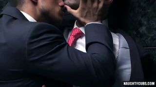 Muscle Gay Anal Sex With Cumshot