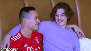 WOW! Super HOT Ripped College Jocks Hookup