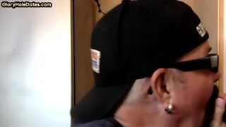 Gloryhole Gay Enjoys Blowing Nice Dick While Jerking It