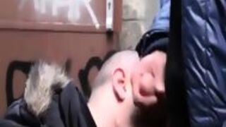 French Amateurs Suck Dick