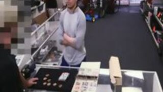 Gay Pawnshop Threeway For Straight Poor Jock