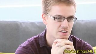 Nerdy Hunk Blows Agent At Gaycastings