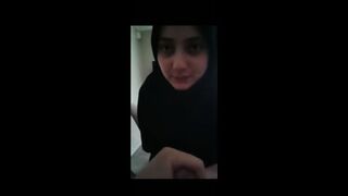 Uhkty Blowjob