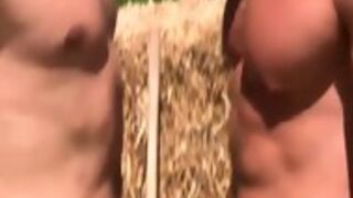 Cock Sucking Muscle Hunk