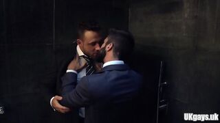 Muscle Gay Anal Sex With Facial