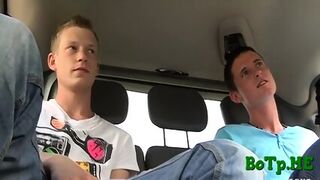 Wild Car Sex Makes Them Happy