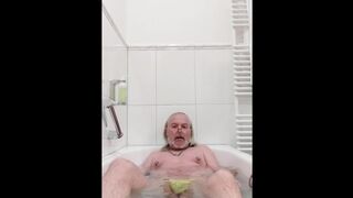 Another bath in string