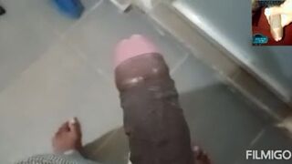 My pants are about to rip මගේ පයිය පැලෙන්න ලගයි