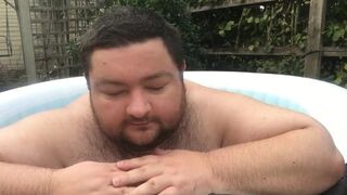 bloat hottub clip