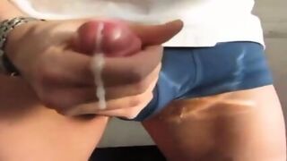 Big Cock Amateur's Solo Fun: Oh Yes!