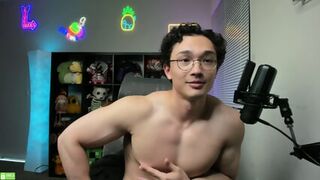 Hot Guy On Cam
