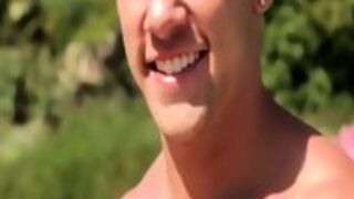 Gaysex Amateur Stud Jerking Off Outdoors