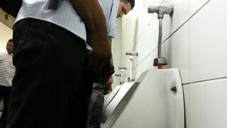 Spy Men Urinal 3