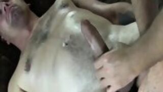 Straight Amateur Dude Getting Fingered