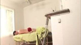 Muscly Masseur Rubs