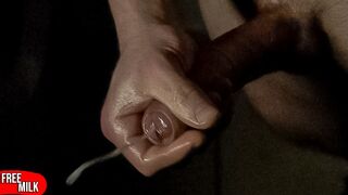 I haven’t jerked off in 3 days. I’m so horny