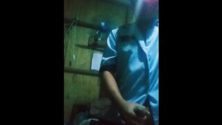 Nag jakol si kuya pag ka uwi galing school