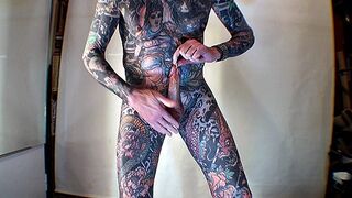 Horny Tatt Boy LeeHarper Pinnomen is Cam Boy! Listen to the Dirty Talk and Enjoy HIS Hard Core PORN