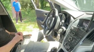 a straight or bi guy wants to get sucked in his car with his big cock