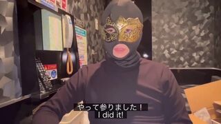 I can't stand it in the onahole of the actress I admire, so I ejaculate thick sperm in my mouth like