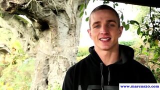 Musclebound Hunk Wanking And Spraying Spunk