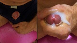 Min pik kom ud af mine trusser for at afslutte alt rundt!!! Jeg kunne ikke holde det ud!!!